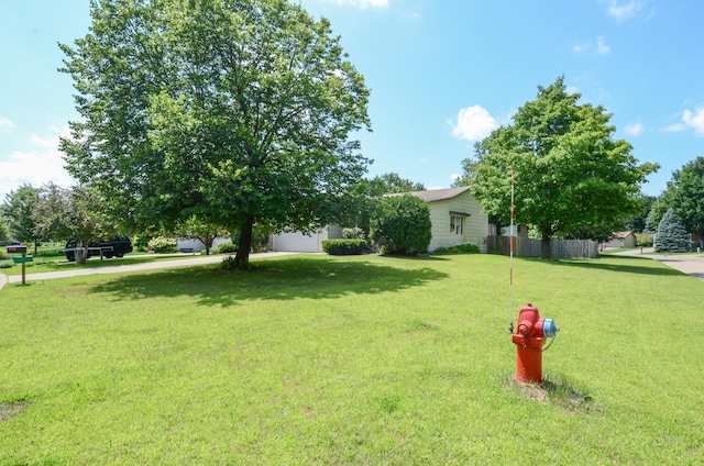 8025 Fairfield Rd N, Brooklyn Park, MN 55444 - photo 2