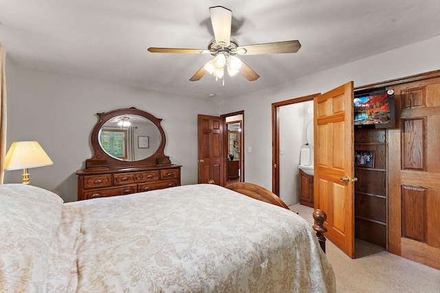 1682 Oakdale Ave W, Saint Paul, MN 55118 - carpeted bedroom with ceiling fan
