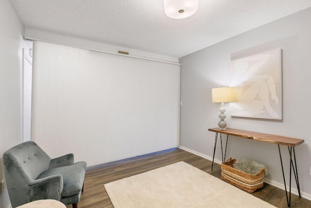 1200 Nicollet Mall Unit 523, Minneapolis, MN 55403 - sitting room featuring wood finished floors and baseboards