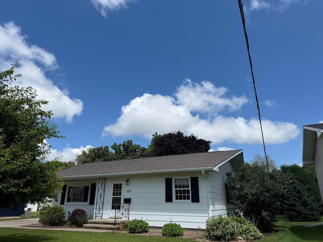 228 13th St SW, Owatonna, MN 55060 - photo 2