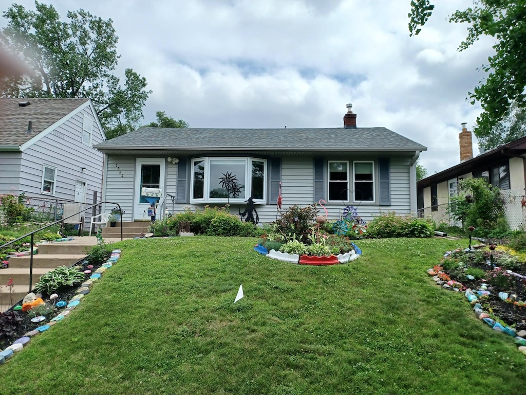 1864 Mechanic Ave, Saint Paul, MN 55119 - view of front facade featuring a chimney and a front lawn
