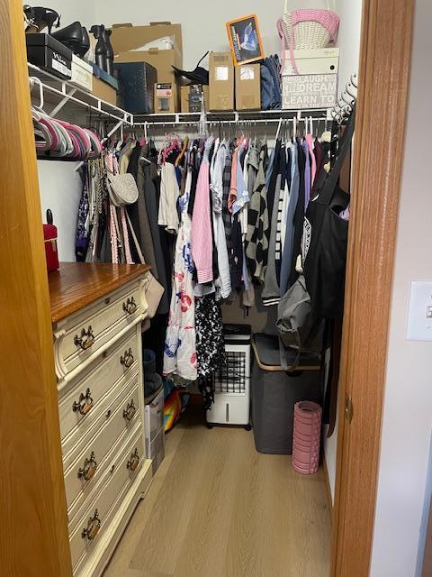 1141 5th St E, Saint Paul, MN 55106 - spacious closet with wood finished floors