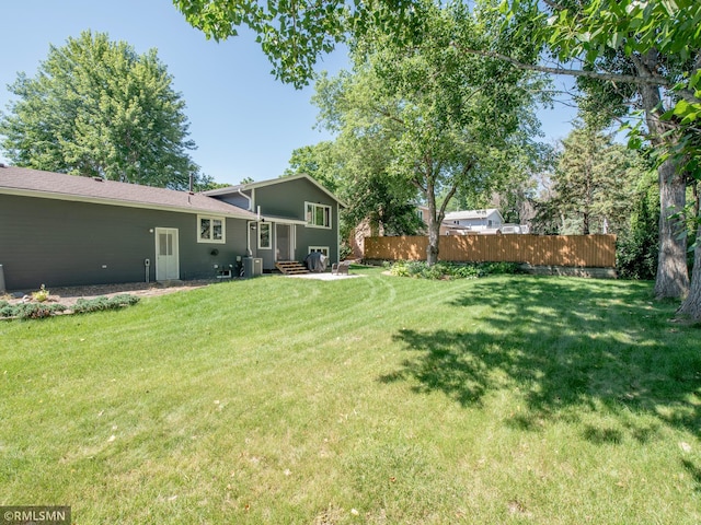 5424 Vernon Ct, Savage, MN 55378 - view of yard featuring entry steps