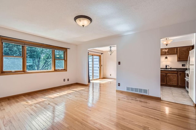 8905 Magnolia Ln N, Maple Grove, MN 55369 - photo 6