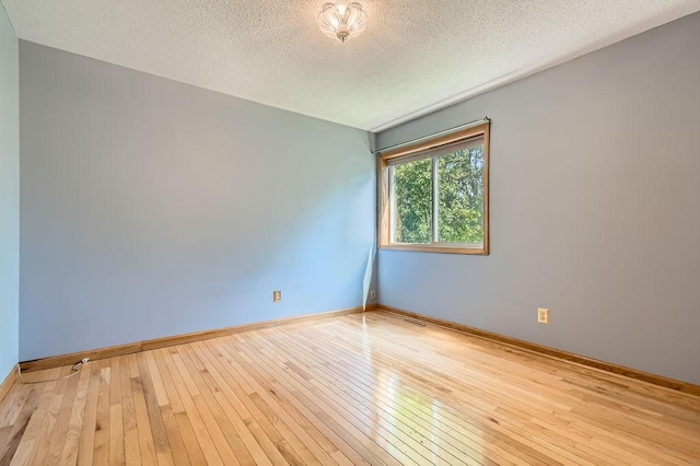8905 Magnolia Ln N, Maple Grove, MN 55369 - photo 17