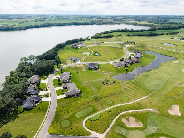 2334 9th St W, Albert Lea, MN 56007 - aerial view of residential area featuring a nearby body of water