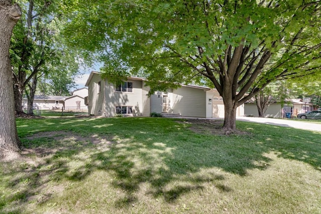5445 Large Ave NE, Albertville, MN 55301 - view of front of home with a garage and driveway
