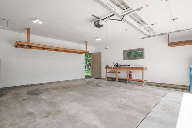 5445 Large Ave NE, Albertville, MN 55301 - garage with a garage door opener