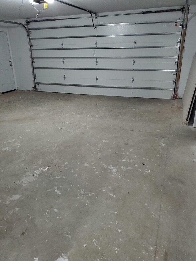 1884 Ames Ave, Saint Paul, MN 55119 - garage with a garage door opener