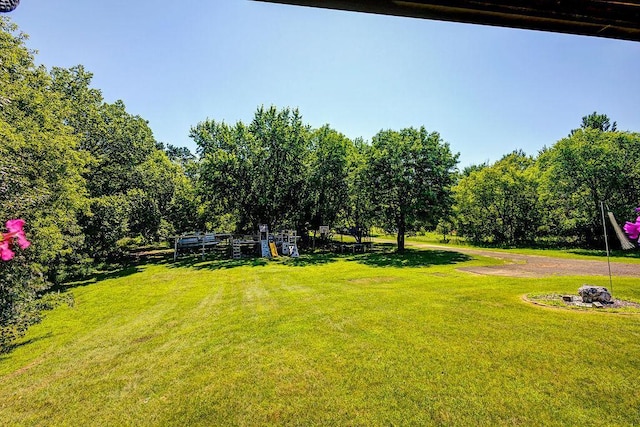 417 Whiskey Rd SW, Isanti, MN 55040 - view of green lawn
