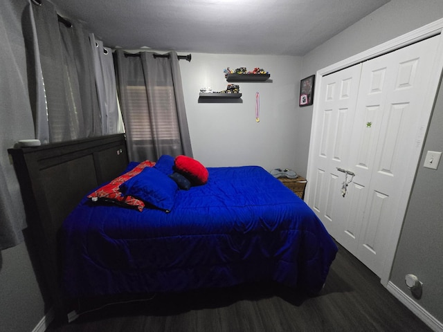1101 7th Ave SW, Pipestone, MN 56164 - bedroom with wood finished floors and a closet