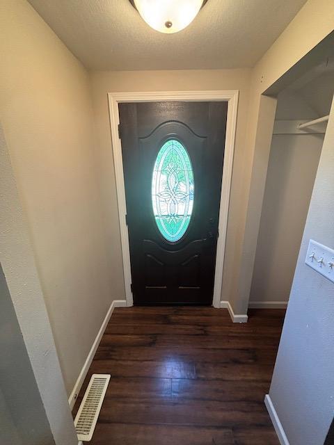 520 12th St SW, Willmar, MN 56201 - photo 4