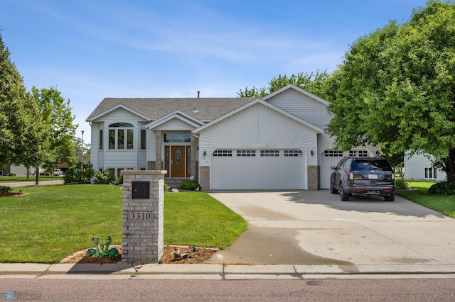 3310 28th Ave S, Fargo, ND 58103 - photo 1