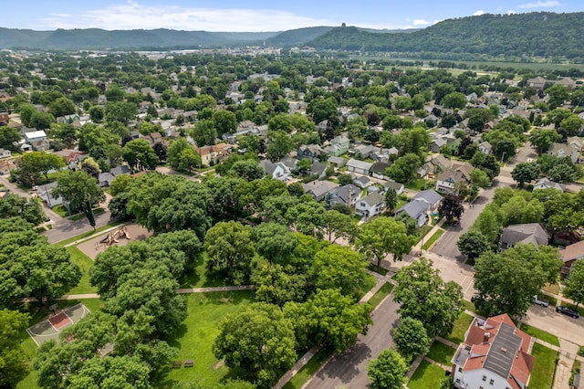 366 Kansas St, Winona, MN 55987 - aerial view of residential area featuring mountains