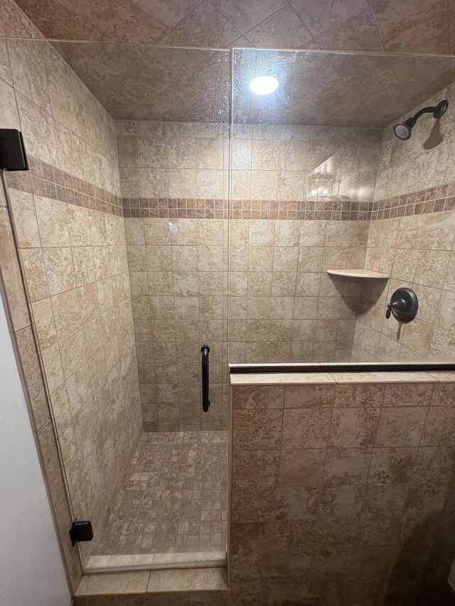 207 Meadow Ln, Benson, MN 56215 - bathroom with a shower stall