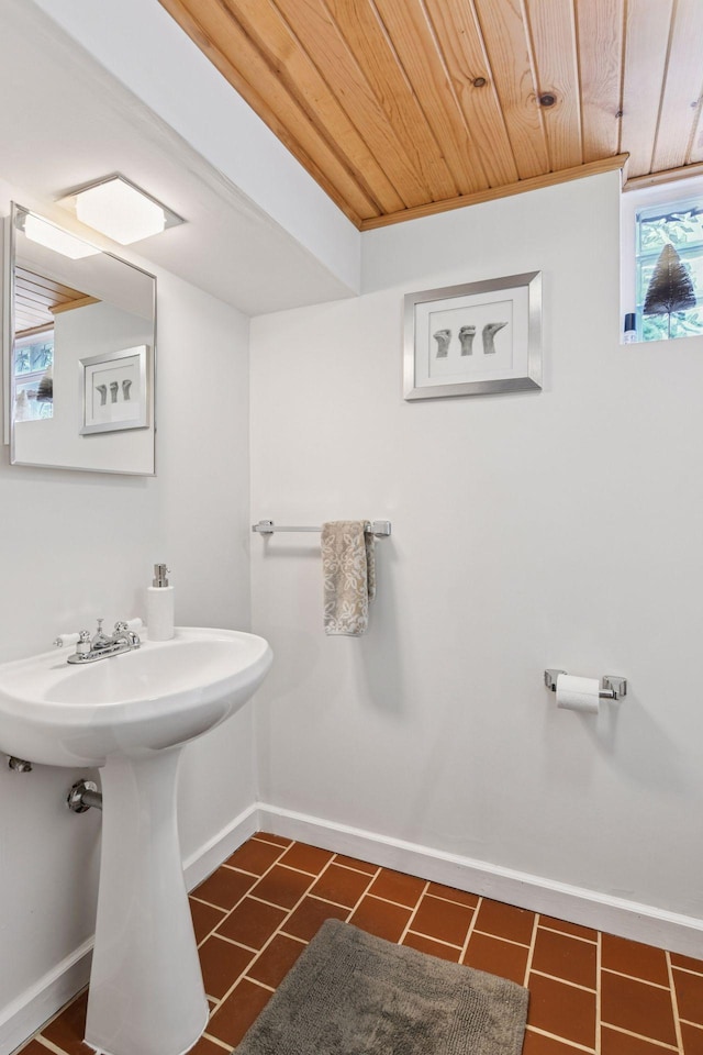 4252 Queen Ave N, Minneapolis, MN 55412 - photo 35