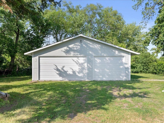 7247 Eden Prairie Rd, Eden Prairie, MN 55346 - view of detached garage