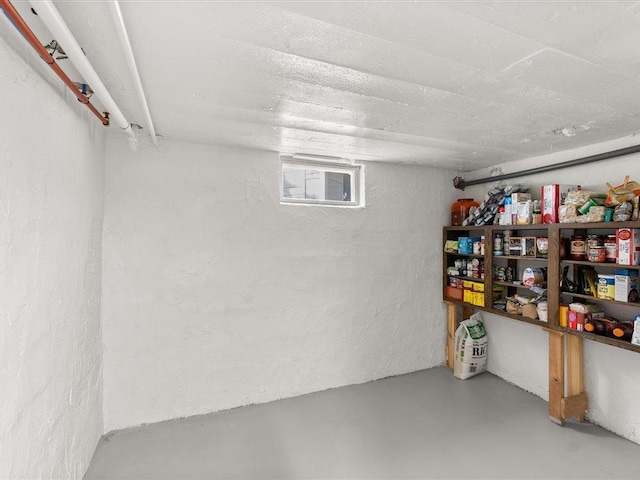 7247 Eden Prairie Rd, Eden Prairie, MN 55346 - basement with a textured wall
