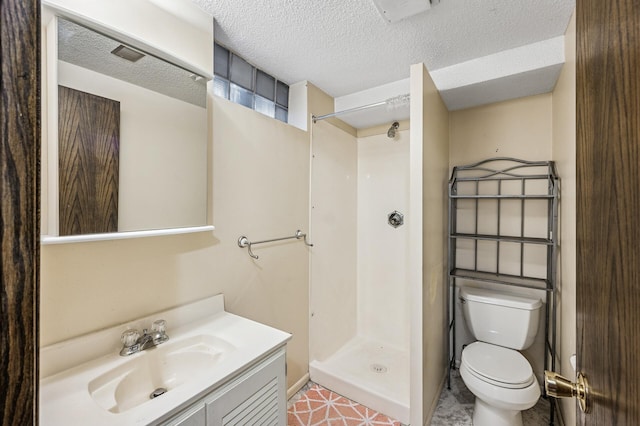 1595 Reaney Ave, Saint Paul, MN 55106 - full bath featuring a shower stall, vanity, and a textured ceiling