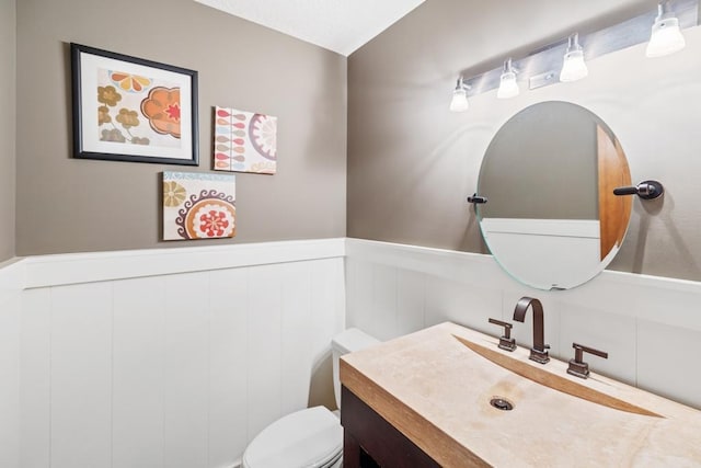 467 Glenmar Ave, Mahtomedi, MN 55115 - photo 4