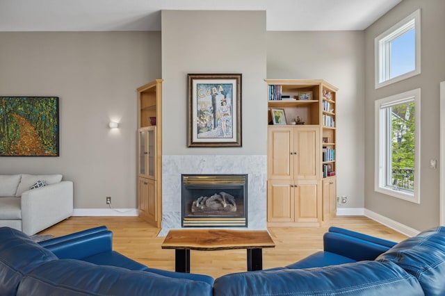 517 River St, Minneapolis, MN 55401 - photo 8