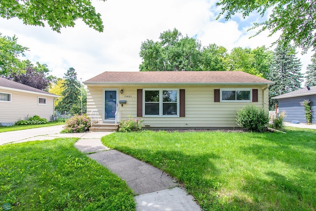 1421 17th St S, Moorhead, MN 56560 - photo 1