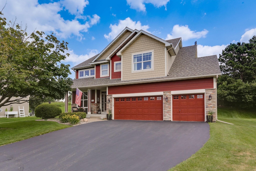 3643 Mahle Ln, Woodbury, MN 55125 - photo 1