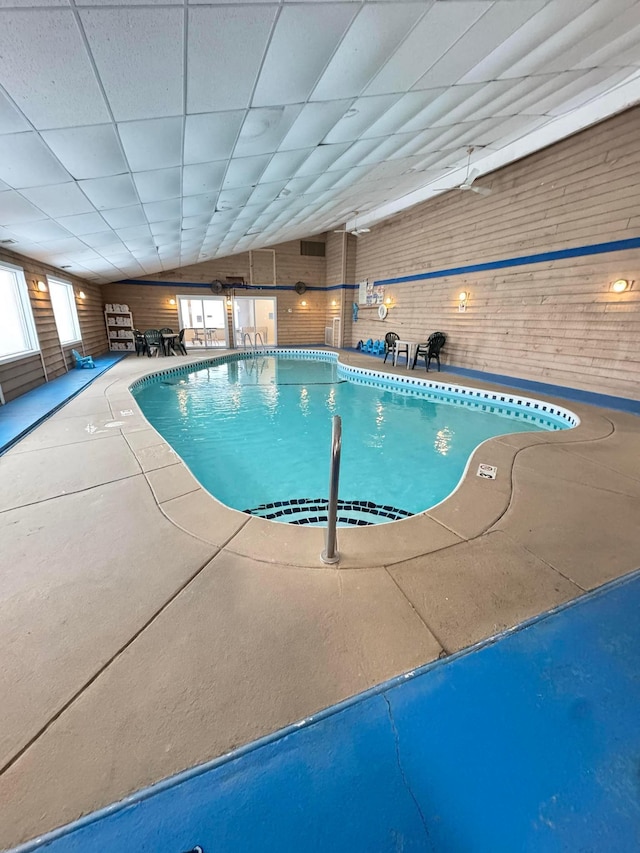 14590 Gazebo Dr Unit 10, Park Rapids, MN 56470 - view of indoor pool