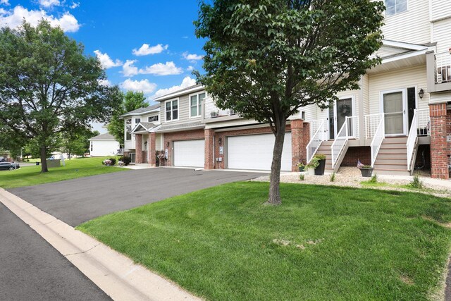 20077 Highview Ave, Lakeville, MN 55044 - photo 2