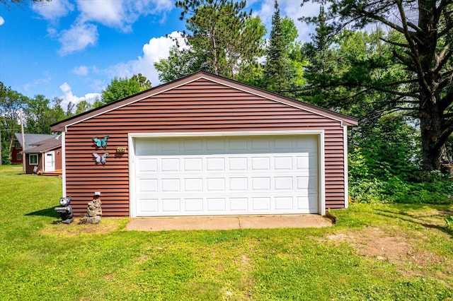36977 Shoreland Rd, Sturgeon Lake, MN 55783 - view of detached garage
