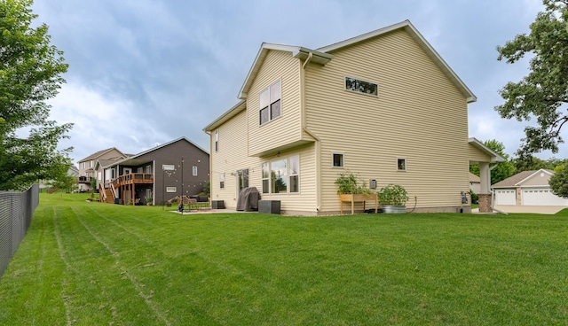 2990 Pinewood Ridge Dr SE, Rochester, MN 55904 - rear view of property with a patio