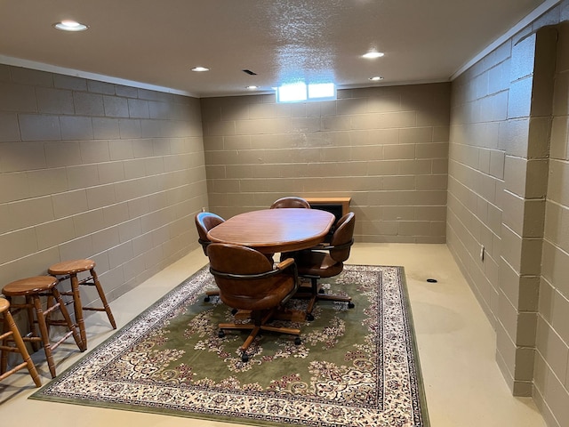 1010 Oakwood Ave, Benson, MN 56215 - dining space featuring recessed lighting