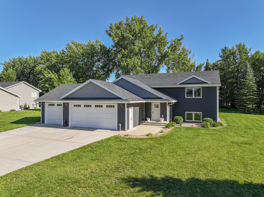 2580 Lois Ln SE, Alexandria, MN 56308 - photo 1