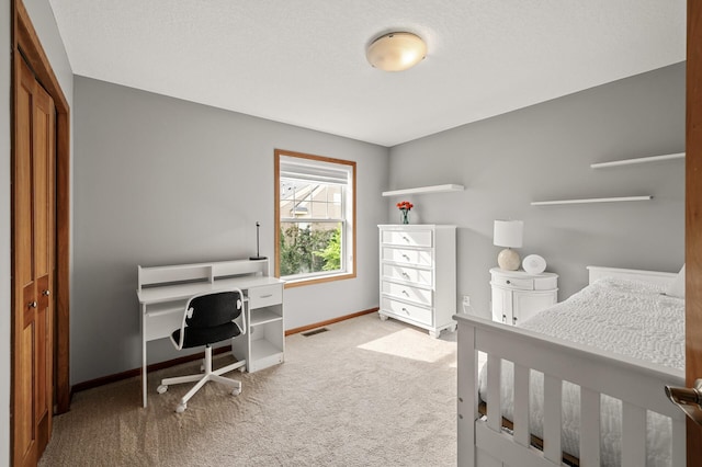 8291 Labont Way, Eden Prairie, MN 55344 - carpeted bedroom with baseboards