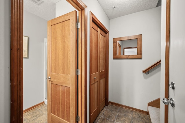 8291 Labont Way, Eden Prairie, MN 55344 - corridor featuring a textured ceiling