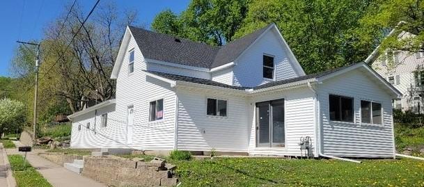 308 Main St W, Carver, MN 55315 - back of house