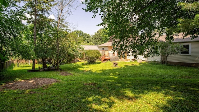 507 15th St SE, Menomonie, WI 54751 - view of yard with a deck