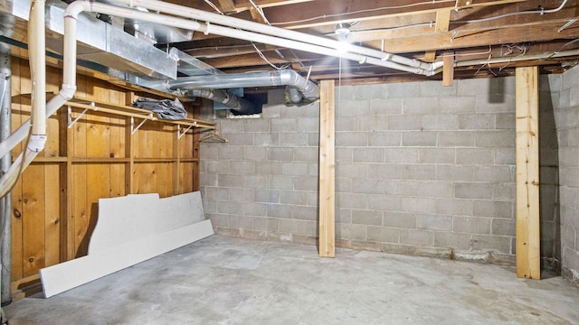 507 15th St SE, Menomonie, WI 54751 - view of unfinished below grade area