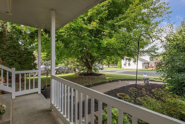 8688 Vagabond Ln N, Maple Grove, MN 55311 - photo 6