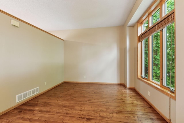8688 Vagabond Ln N, Maple Grove, MN 55311 - photo 9