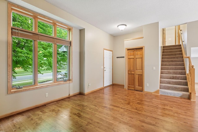 8688 Vagabond Ln N, Maple Grove, MN 55311 - photo 10