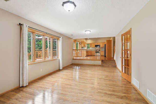 8688 Vagabond Ln N, Maple Grove, MN 55311 - photo 18
