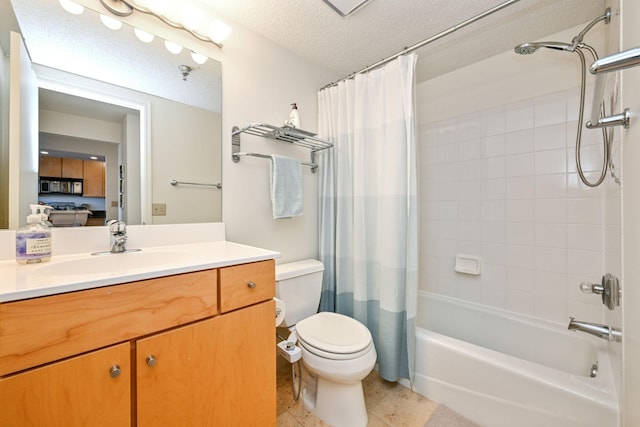 401 1st St Unit 1312, Minneapolis, MN 55401 - bathroom featuring shower / bathtub combination with curtain, vanity, and a textured ceiling