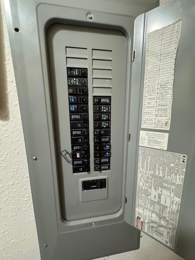 46313 St Lawrence Dr, Otto Twp, MN 56573 - utility room featuring electric panel