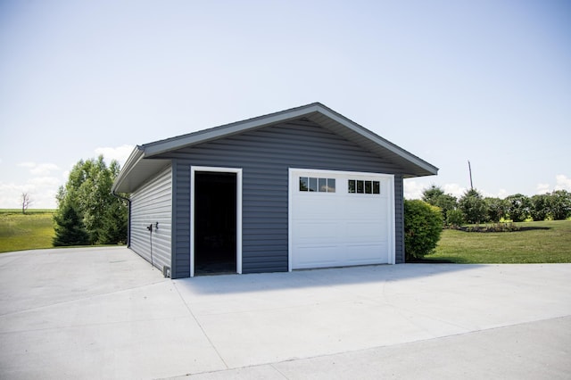66182 310th Ave, Lake City, MN 55041 - detached garage with concrete driveway