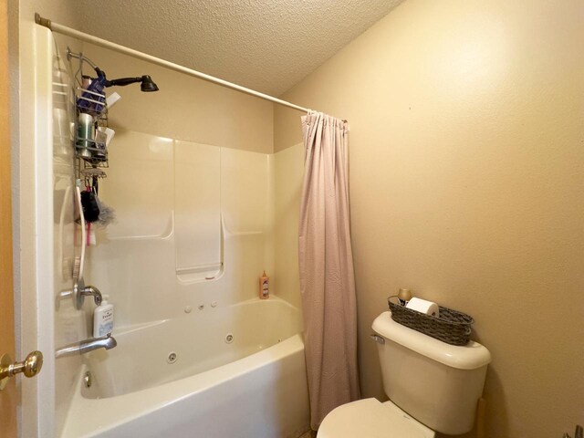 410 Pospeck Ln, Hoyt Lakes, MN 55750 - full bathroom with a textured ceiling and shower / tub combo