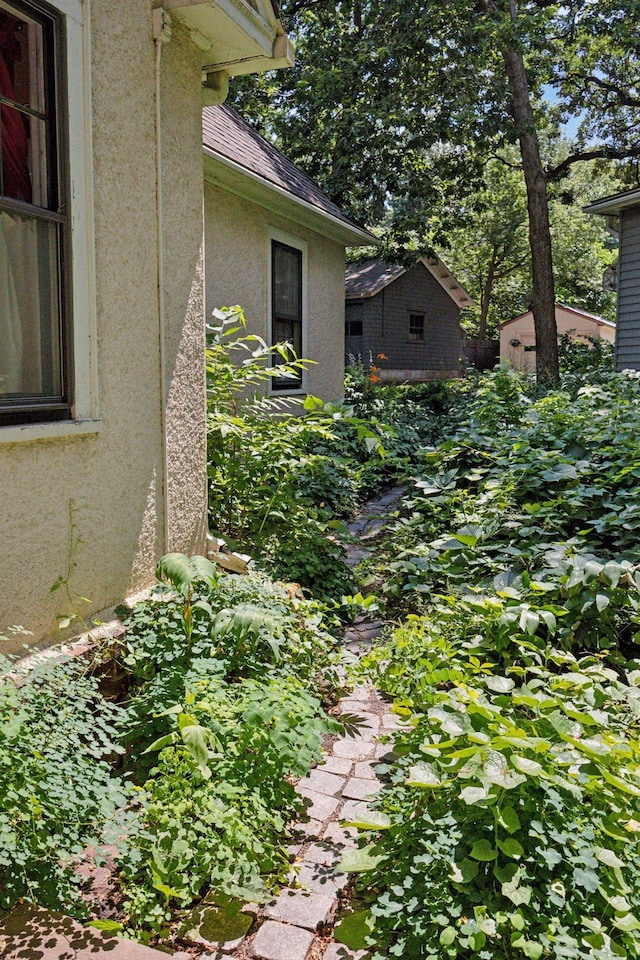 73 Arthur Ave SE, Minneapolis, MN 55414 - view of yard