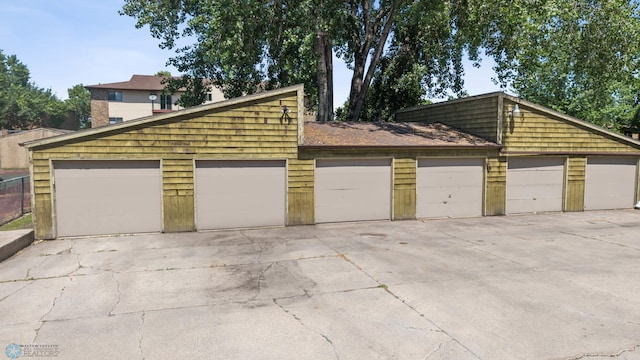 3237 17th Ave S Unit 101, Fargo, ND 58103 - view of garage
