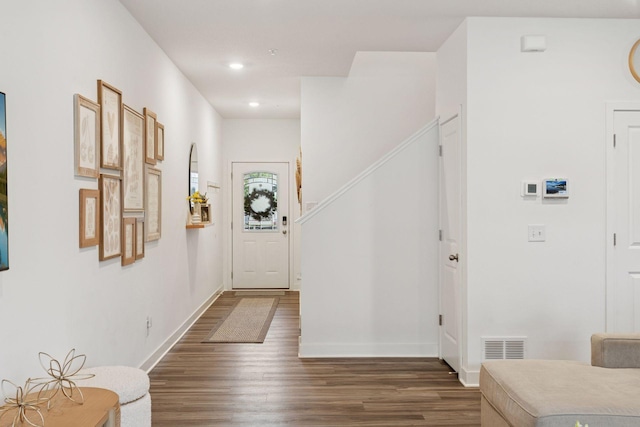 11121 Balsam Pointe Trl, Dayton, MN 55327 - entrance foyer featuring wood finished floors and recessed lighting