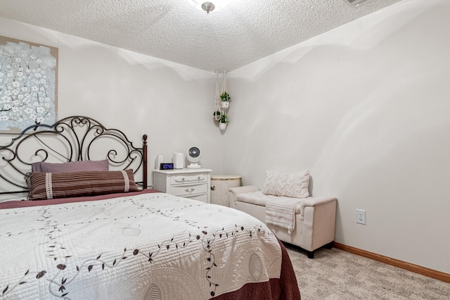 1962 72 1/2 St, Centerville, MN 55038 - bedroom featuring light carpet and a textured ceiling
